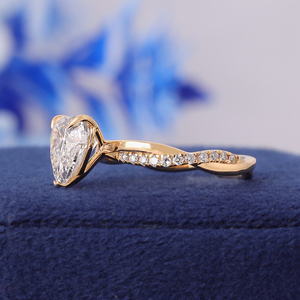 Anillo de Compromiso con Diamante Cultivado en Laboratorio, Corte Corazón, Banda Trenzada, Oro de 14k, Certificado IGI - Product Image 3