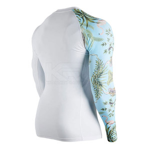 Rashguard à manches longues pour homme, respirant et flexible, en Spandex/Polyester, idéal pour l'entraînement, la course et les activités sportives. - Product Image 2