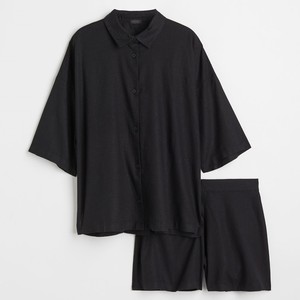 Sweat-shirt en toile avec logo personnalisé, impression personnalisée, pull-over épais, vêtements de détente modernes, lavable en machine, ensemble short 2 pièces pour femmes - Product Image 2