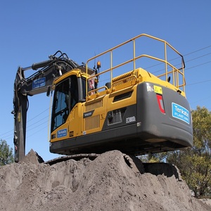 Excavadora de minería de servicio pesado Volvo EC3800 diseñada para condiciones extremas y operaciones continuas de movimiento de tierras - Product Image 1