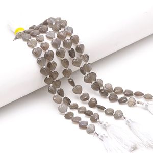 Perles en pierre de lune grise naturelle sculptées en forme de cœur 10-11MM, perles de pierres précieuses sculptées à la main pour la fabrication de bijoux, vente en gros en vrac - Product Image 5