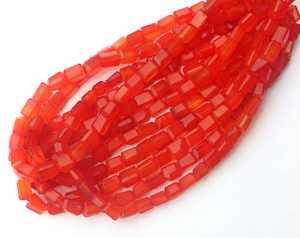 ลูกปัดหินแคลเซโดนีสีส้มธรรมชาติทรงเหลี่ยมแบบก้อน สำหรับทำเครื่องประดับ ขายส่ง - Product Image 4