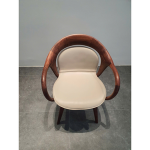 Chaise de salle à manger en bois massif nordique, siège rembourré en cuir de luxe, mobilier moderne pour la maison, la salle à manger, le restaurant, l'hôtel, PISANO - Product Image 1