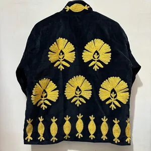 Veste en velours noir de luxe brodée Suzani pour femmes, style bohème, fleurs, faite à la main, ouverte sur le devant, ethnique, automne, manches longues - Product Image 5