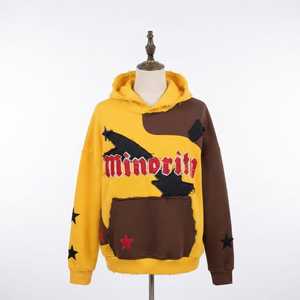 Sudadera con Capucha Oversize Rosa con Diseño de Parches y Estampado Minoritario, Aplique de Estrella, Bolsillo Frontal, Unisex, para Otoño - Product Image 4