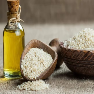 Huile de sésame fractionnée raffinée naturelle, qualité alimentaire pure, emballée pour les acheteurs en gros, importateurs, approvisionnement en gros - Product Image 3