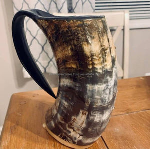 Taza para beber de cuerno de ganado de Juego de tronos vikingo hecho a mano en tamaño personalizado y tallado para bares y fiestas - Product Image 4