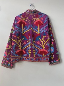 Chaqueta de Terciopelo Bordada con Flores Estilo Bohemio, Cortavientos y Transpirable, Abrigo Suzani, Chaqueta Corta de Punto para Invierno - Product Image 3