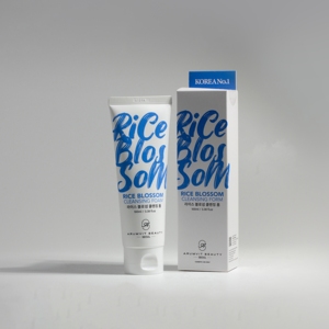 ARUMVIT Rice Blossom Espuma Limpiadora Facial, Limpieza Profunda e Hidratante - Product Image 2