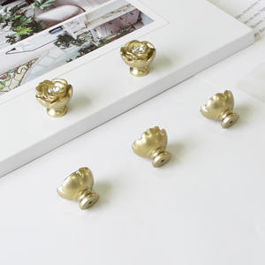 Zinc Alloy Hardwares Materials Rose Cabinet Knob <b>Gold</b> Crystal <b>Drawer</b> <b>Pull</b> Luxury Vintage Handle for Kitchen Bedroom Bathroom - Product Image 1