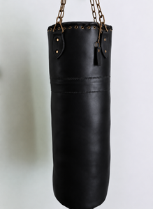 Saco de boxeo de cuero resistente con cremallera para colgar, para entrenamiento de MMA y gimnasio, con logotipo y tamaño personalizados - Product Image 2