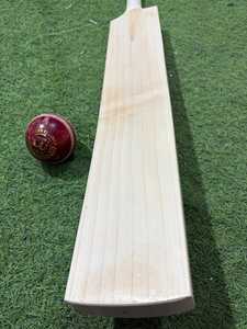 Elite Player English Willow Full Size Durable Light <b>Weight</b> Cricket Bat for Hard <b>Ball</b> Tournament Ready Balance - Product Image 1