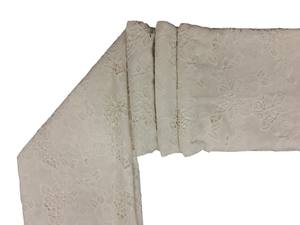 Tissu floral 3D en coton blanc de qualité supérieure, respirant et léger, pour robes de femmes et de filles, en stock, vente en gros - Product Image 2