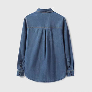 เสื้อเชิ้ตยีนส์ลำลองสีน้ำเงินสำหรับผู้ชาย แขนยาว ปกคอพับ มีกระเป๋าหน้าอก ผ้าฝ้าย 100% ทรงหลวม ใส่ได้ทุกฤดู - Product Image 3