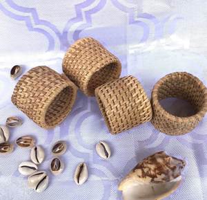 Porte-serviettes personnalisé en bois d'acacia naturel, logo sur mesure, pour vaisselle, décoration de table, au meilleur prix - Product Image 4