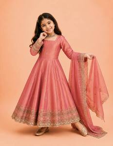 Vestido de Seda Fendy Premium para Niñas, Diseño con Lentejuelas, Absorbe la Humedad, Antiarrugas, Elástico, Completamente Cosido, con Dupatta - Product Image 1