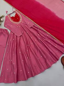 Conjunto de Salwar Kameez de Seda Romana Rosa para Mujer, con Dupatta Roja, Estilo Tradicional Indio-Pakistaní, Largo hasta el Tobillo, Corte Regular, Ropa Casual para el Sol - Product Image 4