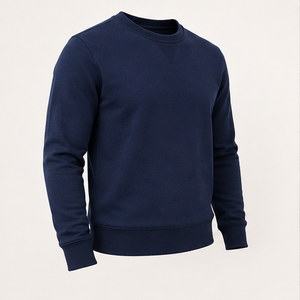 เสื้อสเวตเชิ้ตคอกลมทรงคลาสสิคสำหรับผู้ชาย สีน้ำเงินเข้ม แต่งลายสามเหลี่ยม รุ่น MCRW-0005 - Product Image 4