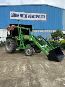 Cucharón Básico para Cargador Agrícola Ashok Metal Works para Tractor John Deere, Alta Capacidad de Elevación, Sistema Totalmente Hidráulico - Product Image 6