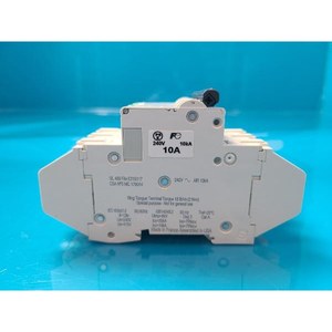 Schnider 10A C60 9ขั้ว3ขั้ว240VAC เบรกเกอร์ขนาดเล็กที่ใช้เป็นชิ้นส่วนอุปกรณ์เซมิคอนดักเตอร์แบบดั้งเดิม - Product Image 2