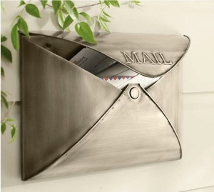 Buzón de Correo Metálico Decorativo de Pared o Independiente, Resistente al Óxido, con Acabado en Polvo, Acceso Frontal, Diseño Unicornio - Product Image 3