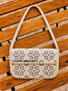 Sac à bandoulière artisanal en perles ivoire pour femme, broderie florale lavande, élégant, avec rabat magnétique, idéal pour les soirées – Vente en gros personnalisée - Product Image 4