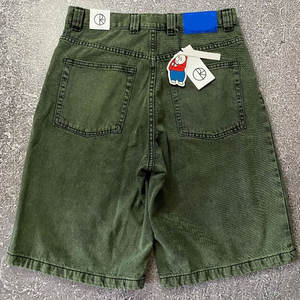 Nouveaux shorts en jean rétro brodés avec des motifs de dessins animés Harajuku Hip Hop, style Y2K, shorts de basket-ball pour femmes, streetwear décontracté - Product Image 3