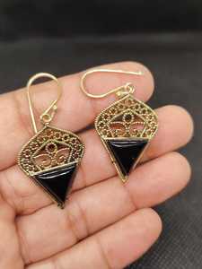 Pendientes de Latón con Ónix Negro Natural, Pendientes Colgantes Hechos a Mano con Piedras Preciosas, Joyería al por Mayor - Product Image 4