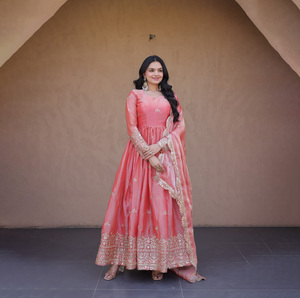 Vestido Anarkali Tradicional Indio de Alta Calidad con Mangas Abullonadas, Tela Georgette, Largo Maxi, para Fiestas, Venta al Por Mayor, Abaya Dubai - Product Image 1