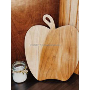 Élégante planche à découper en bois rustique pour les restaurants haut de gamme chefs privés ou événements d'expérience alimentaire organisée - Product Image 5