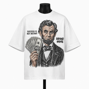 Camiseta Blanca de Manga Corta para Hombre, Abraham Lincoln, Cuello Redondo, Corte Regular, 100% Poliéster Jersey, Diseño Color Block, 220g - Product Image 1