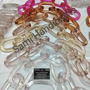 Décoration intérieure : Chaînes en résine personnalisables, très grandes et aux couleurs claires, maillons en résine multicolores de grande taille disponibles. - Product Image 4