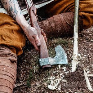 Durable Material Wood Handle Damascus Steel Head Axe Outdoor Accessories <b>Hand</b> <b>Tool</b> Damascus Axe - Product Image 5
