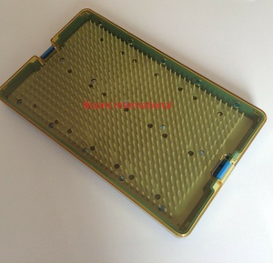 ถาดฆ่าเชื้อขนาดใหญ่พร้อมแผ่นซิลิโคนสำหรับขายส่งของไบซันส์ |   เครื่องมือผ่าตัดตาสำหรับจักษุแพทย์ - Product Image 1