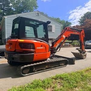 Mini-excavatrice Kubota KX033 4 Premium avec puissance hydraulique fiable, design compact et excellente qualité pour un travail professionnel - Product Image 4