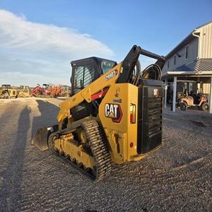 Chargeuse compacte sur pneus Cat 299D3 XE conçue pour les chantiers exigeants, offrant un châssis durable et une capacité de levage élevée, vente en gros - Product Image 1