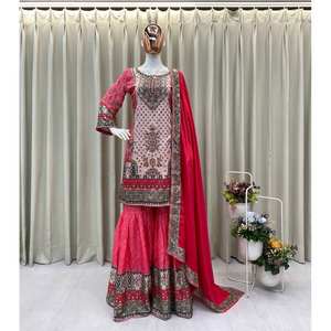 Mono de fiesta de diseñador con traje elegante de trabajo con espejo para ocasiones festivas - Product Image 2