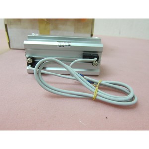 AMAT 3020-01232 CYL AIR 40MMBORE 75MMSTRK DBL-ACT - Equipo y Piezas de Semiconductores de Confianza de Marca Global - Product Image 4