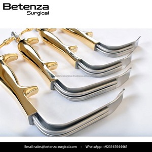 Retractor de Senos Ferreira de Acero Alemán con Fibra Óptica y Luz, Estilo Tebbetts, Retractor de Cirugía Plástica para Aumento de Senos - Product Image 6