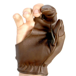 Gants de tir à l'arc légers et protecteurs offrant une mobilité flexible et un confort optimal pour la pratique quotidienne - Product Image 3