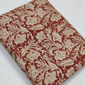 Tissu en coton imprimé à la main, léger et écologique, à motifs floraux rouges |   Tissu imprimé de fleurs traditionnel indien |   Coton fait main - Product Image 3