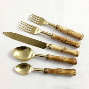 Juego de Cubiertos de acero inoxidable pulido dorado de primera calidad en diseño hecho a mano perfecto para comedor elegante cocina hogar Hotel cubiertos - Product Image 2