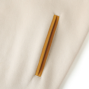 Chaqueta Varsity de Felpa Chenille Alpha Neutral |   2026 Letrero Griego de Fraternidad Masculina |   Chaqueta Premium Bordada 100% Lana con Calefacción - Product Image 6