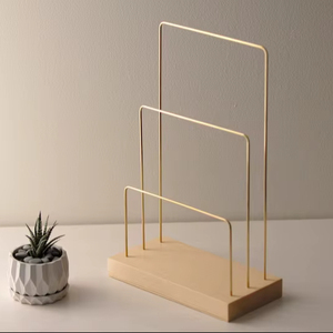 Elegante Organizador de Joyas con Soporte de Múltiples Niveles, Soporte para Collares y Pendientes, Base Compacta, Exhibición Elegante para un Tocador Organizado - Product Image 3