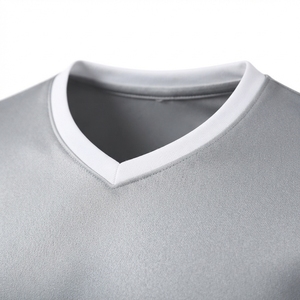 Uniforme de Fútbol Profesional Ligero para Equipos Deportivos, Ropa Deportiva para Entrenamiento y Partido, Jersey Transpirable de Alto Rendimiento con Pantalones Cortos a Juego - Product Image 4