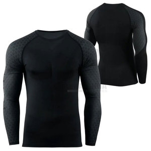 Último Diseño de Camiseta Deportiva Rash Guard para Hombre, Camiseta Rash Guard de Precio Económico y Alta Venta con Logotipo Personalizado, Hecha en Pakistán - Product Image 6