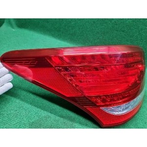 Luz Trasera Izquierda Usada Equus 924013N000 - Product Image 3