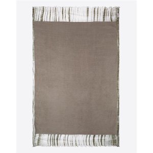 Paréo de plage Tie-Dye 2-en-1 du fabricant : écharpe en polyester et viscose à l'avant, serviette à l'arrière - Product Image 3