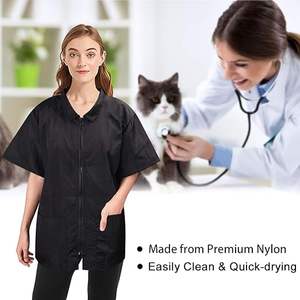 SUNSTAR IMPEX - Conjunto de Cuatro Piezas de Alta Calidad para Barbería con Diseño Nuevo y Logotipo Personalizado: Bata de Salón, Delantal de Estilista, Capa - Product Image 6