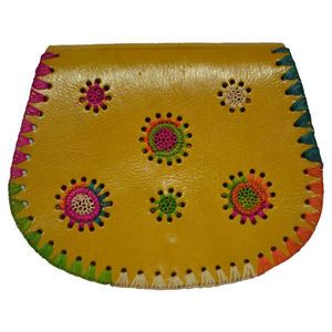 Elegante bolso de mano de piel de becerro auténtica Premium, cierre de cremallera dorada, accesorio de viaje Vintage de Biyadina Store hecho en MA - Product Image 1